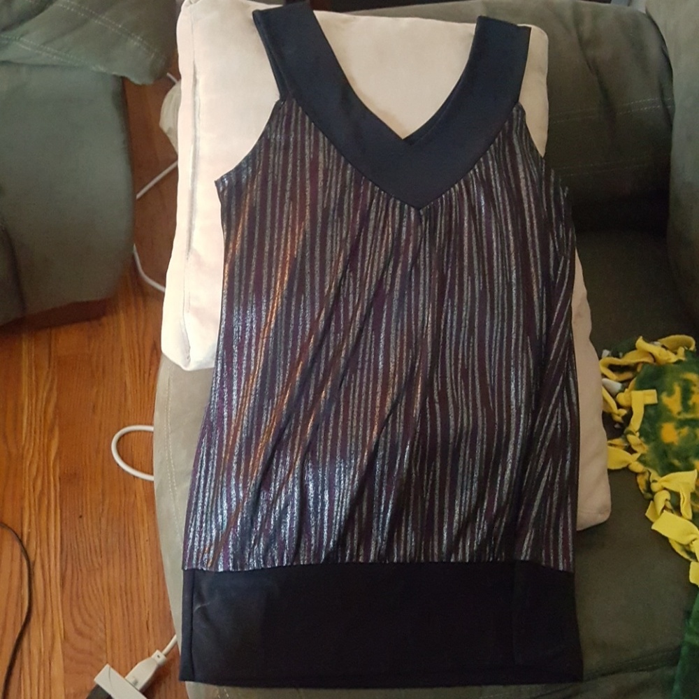 Sleeveless top